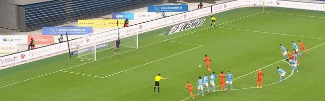 【中超】奥斯卡双响拜合拉木染红 新鹏城3比4玉昆