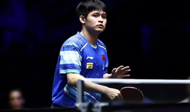 b体育下载-WTT多哈球星赛：国乒首个主力被淘汰！梁靖崑2-3惜败，张本智和胜同胞|周启豪|林诗栋|向鹏|吉山僚一|朴康贤_新浪体育_新浪新闻