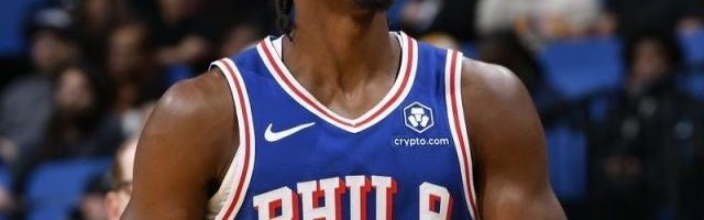 b体育官网-揭幕战狂打21铁！大帝乔治同时缺阵 小马孤立无援