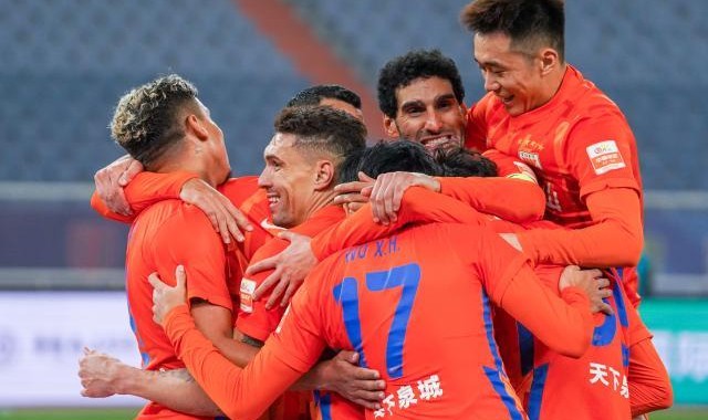 b体育官网-【2022中超总结之山东泰山】刮骨疗伤难解卫冕魔咒